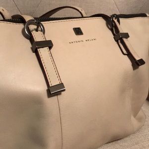 Classic Antonio Melani Bag